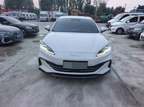 BYD Seal photo 2