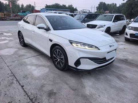 BYD Seal photo 3