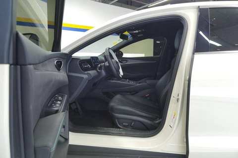 BYD Seal photo 3