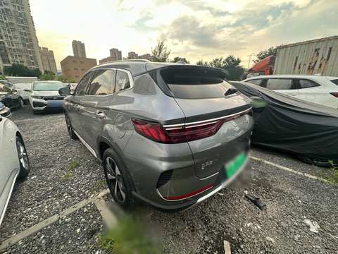 BYD Seal U photo 3