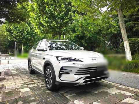 BYD Seal U photo 3