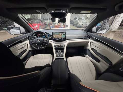 BYD Seal U photo 2
