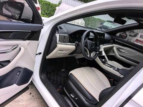 BYD Seal U photo 3