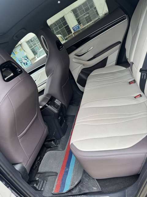 Фото BYD Seal U — 3