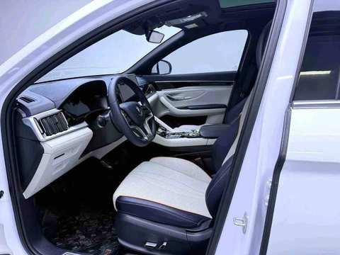 Фото BYD Seal U — 2