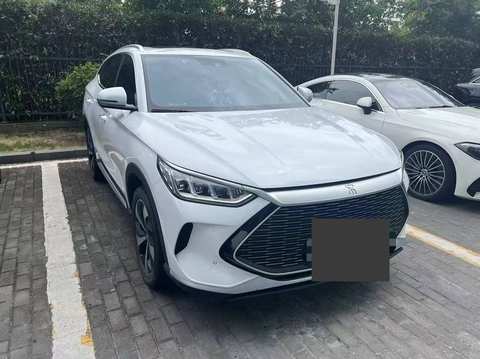 BYD Seal U photo 2