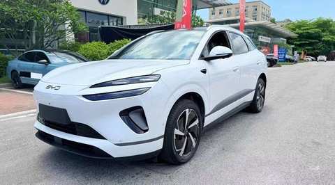 BYD Sealion 6