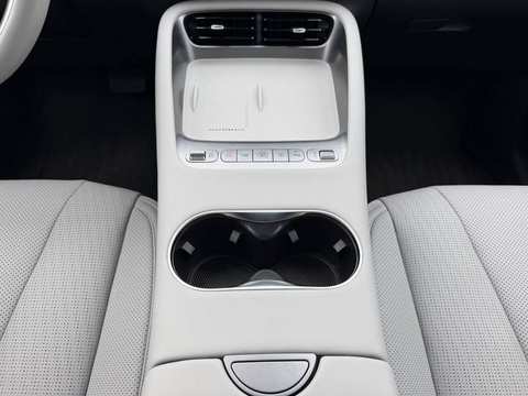 Photo du BYD Sealion 6 3