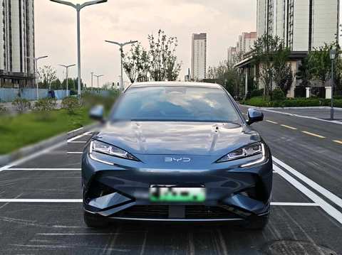 Foto del BYD Sealion 7 2