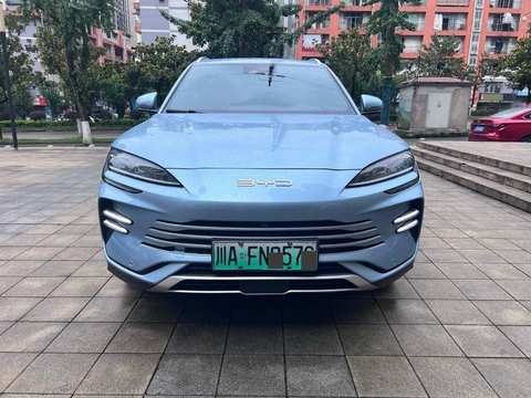 BYD Song PLUS EV photo 2