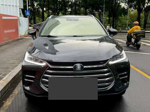 BYD Tang EV foto 2