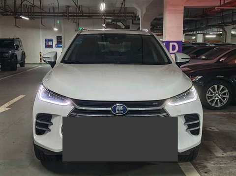 BYD Tang EV photo 2