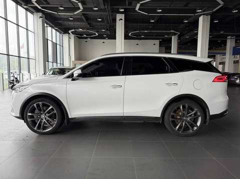 BYD Tang EV photo 3