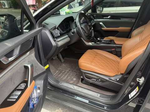 BYD Tang EV foto 3