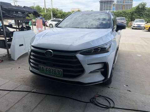 BYD Tang EV