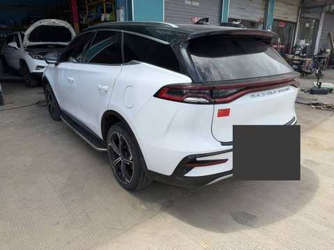 BYD Tang EV photo 2
