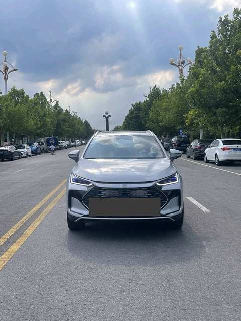 BYD Tang EV photo 2