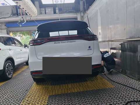 BYD Tang EV foto 3