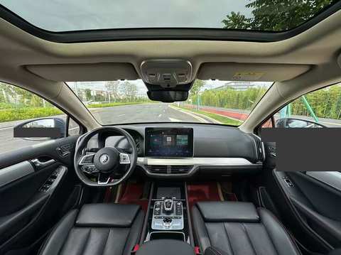 صورة BYD Tang EV رقم 3