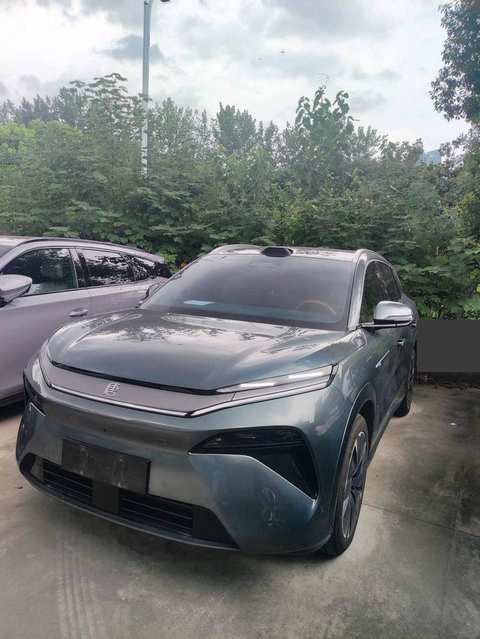 BYD Tang EV