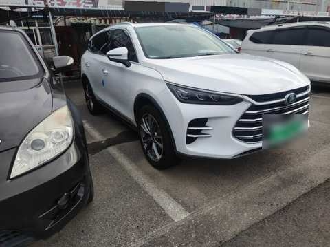 Фото BYD Tang EV — 3