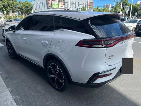 Foto del BYD Tang EV 3