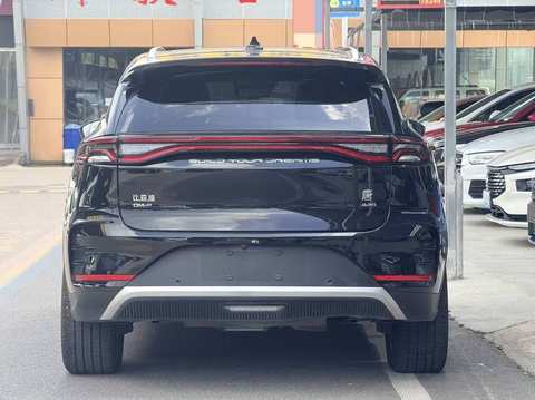 BYD Tang EV photo 3