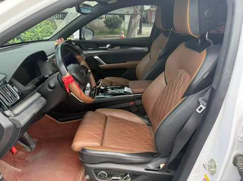 BYD Tang EV photo 2