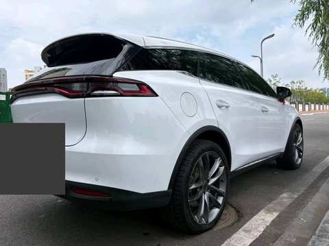 BYD Tang EV photo 3