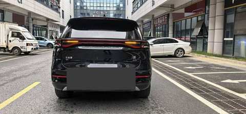 BYD Tang EV photo 3