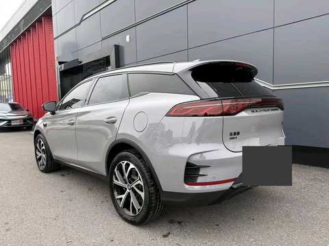 BYD Tang EV photo 3